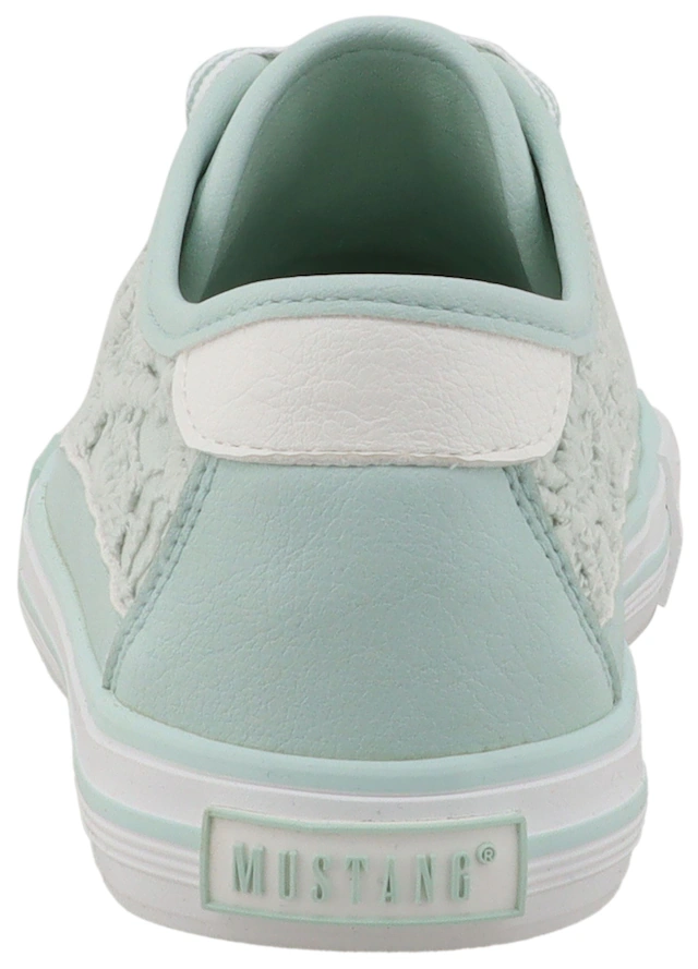 Mustang Shoes Sneaker »Gaspare« Freizeitschuh, Schnürschuh, Halbschuh mit Blüten-Stickerei