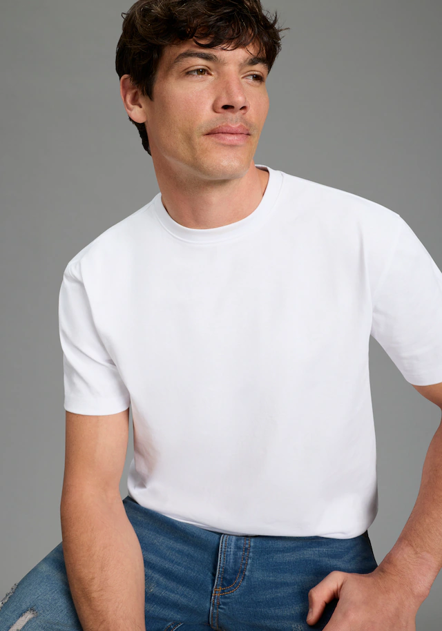 Bruno Banani T-Shirt »Oversize« Kurzarmshirt, lässige Passform, unifarben, aus Single Jersey