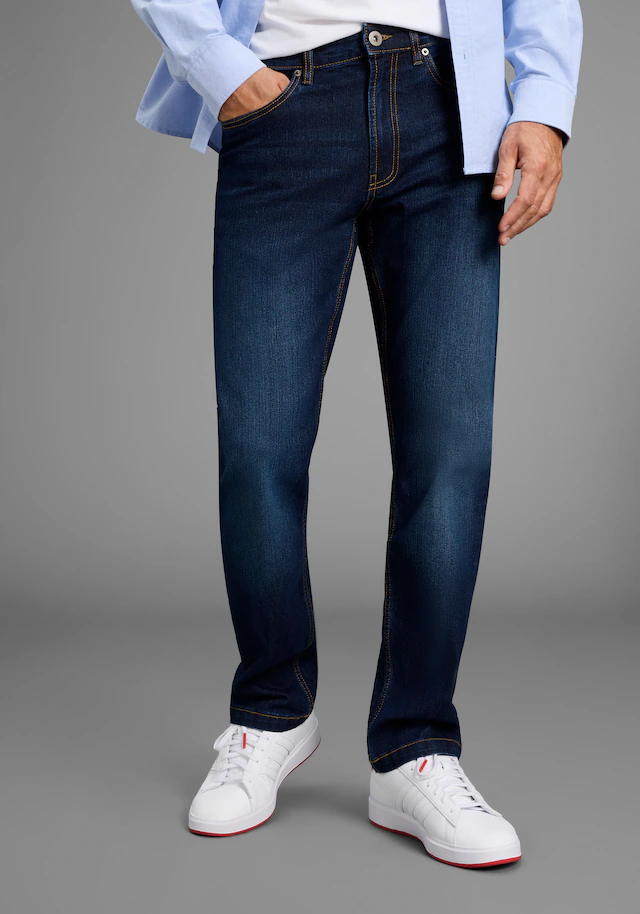 Arizona Straight-Jeans gerader Schnitt, normale Leibhöhe, mit Knopf- und Reißverschluss