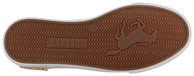 Mustang Shoes Slip-On Sneaker »Magdalena« Slipper, Halbschuh mit Kontrastbesatz und Logoschriftzügen