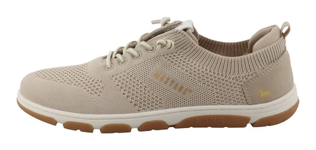 Mustang Shoes Slip-On Sneaker »Sue« Freizeitschuh, Halbschuh, Slipper mit Logoschriftzügen