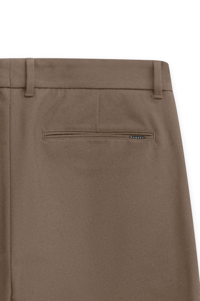 bugatti Chinohose »Cozy Times« Tapered Fit mit Soft Touch