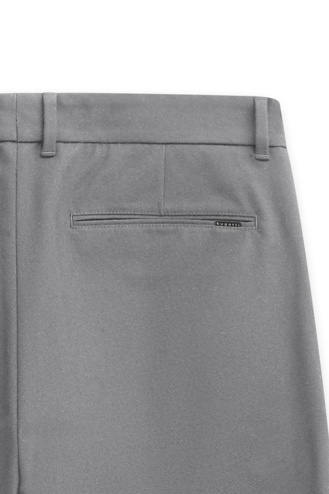 bugatti Chinohose »Cozy Times« Tapered Fit mit Soft Touch