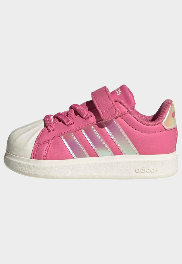 adidas Sportswear Sneaker »STREETTALK EL I« inspiriert vom Design des adidas superstar