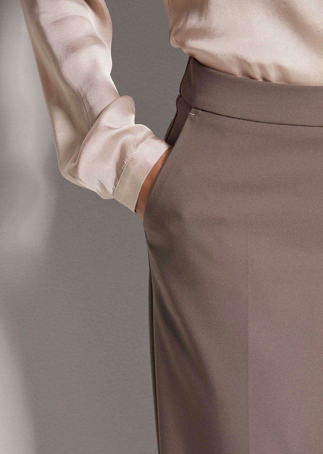 MADELEINE Stoffhose »Schlupfhose Elegante Damenhose mit Bügelfalten« Weite Schlupfhose mit Bügelfalte