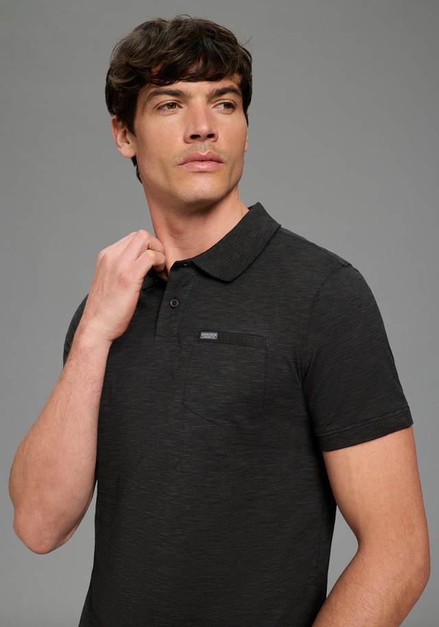 Bruno Banani Poloshirt »meliert« Kurze Knopfleiste, hochwertiger Spezial-Melange und Brusttasche
