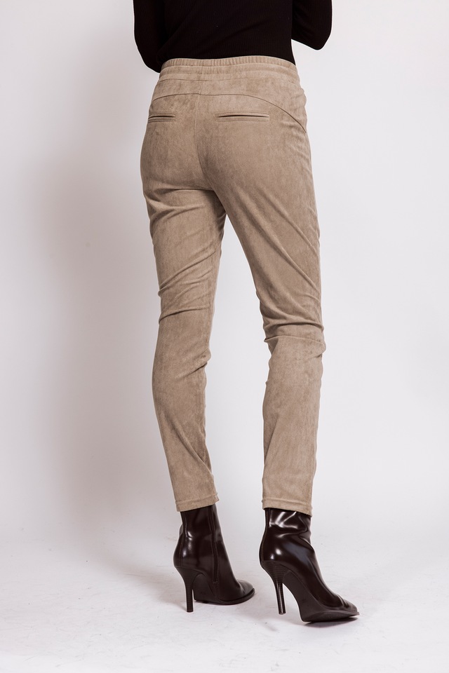 Zhrill Stoffhose »ZHCHIARA CASUAL« schmale Passform, für den Alltag, mit Bindeband und Gummizug