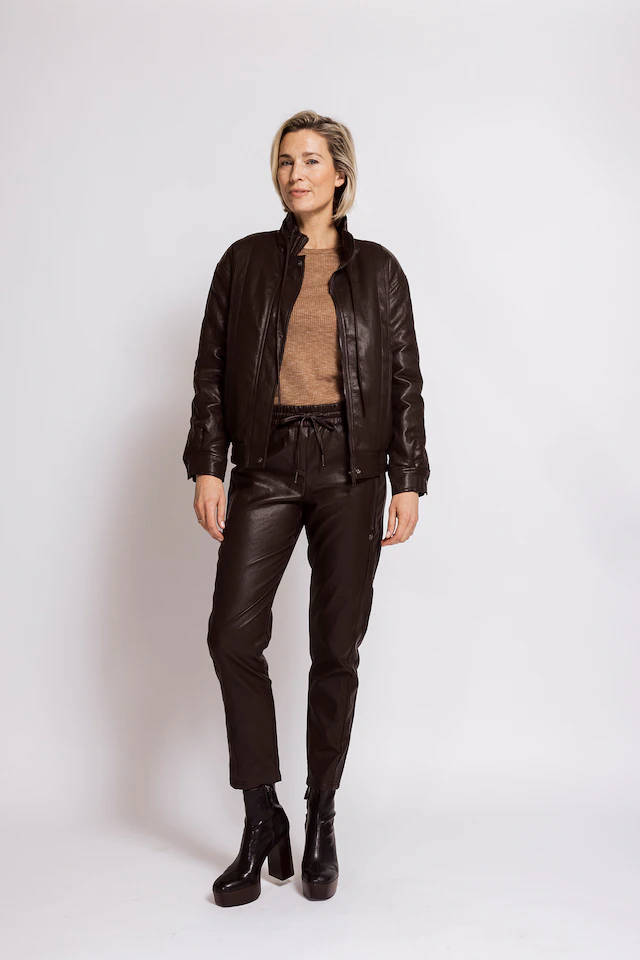 Zhrill Stoffhose »ZHCHIARA CASUAL« schmale Passform, für den Alltag, mit Bindeband und Gummizug