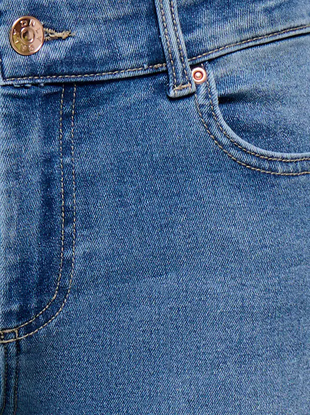 ONLY Skinny-fit-Jeans »ONLSUMI MID WAIST KNEE DES SK DNM BOX« Destroyed Effekte