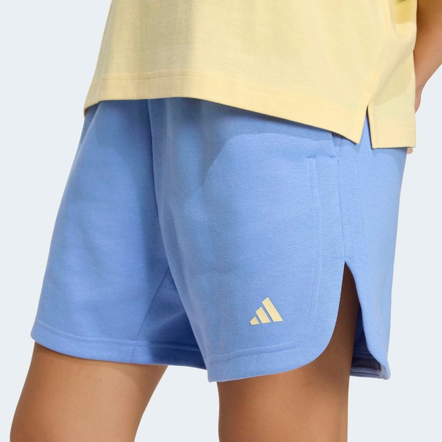 adidas Sportswear Shorts »3-STREIFEN STUDIO FLEECE, LOCKER GESCHNITTEN« für sportliche Aktivitäten, aus Baumwolle, mit Kordelverschluss