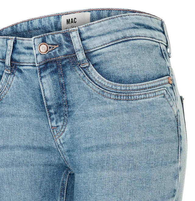MAC Bootcut-Jeans »DETROIT flared« Aufwendig gearbeitete Details an den Vordertaschen