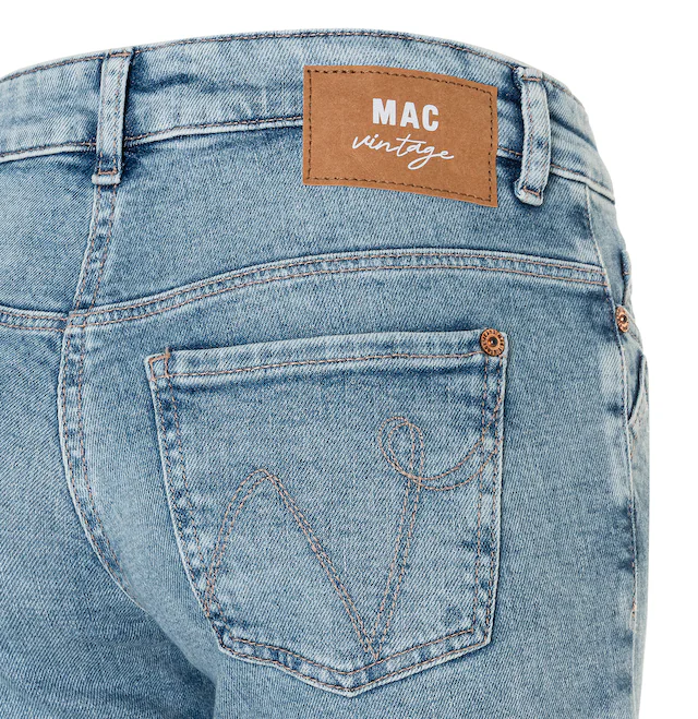 MAC Bootcut-Jeans »DETROIT flared« Aufwendig gearbeitete Details an den Vordertaschen