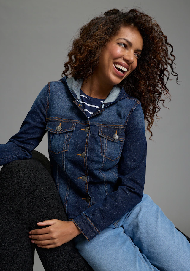 Arizona Jeansjacke mit Kapuze mit Kapuze, Regular Fit, mit Knopfleiste, mit Knopf-Applikationen