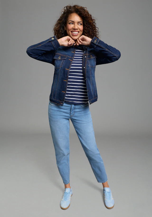 Arizona Jeansjacke mit Kapuze mit Kapuze, Regular Fit, mit Knopfleiste, mit Knopf-Applikationen