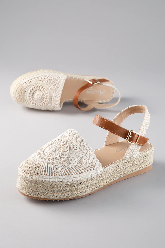 Aniston SHOES Plateausandale Häkel-Sandale, Sommerschuh, Urlaubsschuh - NEUE KOLLEKTION