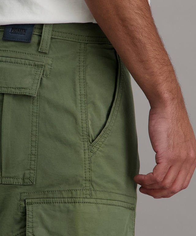Pioneer Authentic Jeans Bermudas »COREY Cargo Bermuda« mit Taschen
