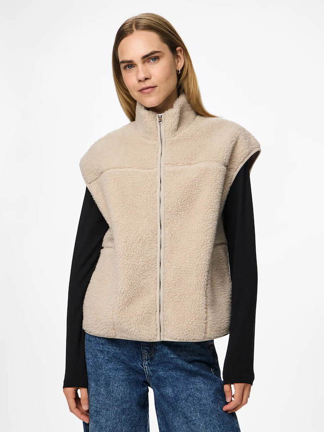 pieces Plüschweste »PCSADIA TEDDY VEST NOOS BC« Kunstfaser