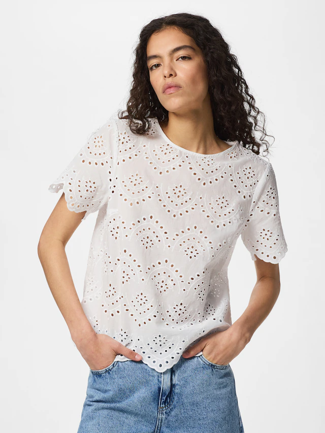 pieces Shirttop »PCVILDE SS TOP WVN NOOS« mit Allover-Lochstickerei