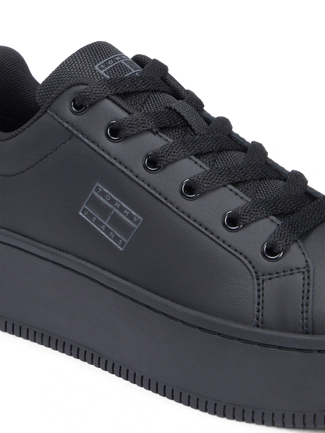 Tommy Jeans Plateausneaker »TJW FLATFORM ESS MU« , Freizeitschuh, Halbschuh, Schnürschuh mit Kontrastbesatz