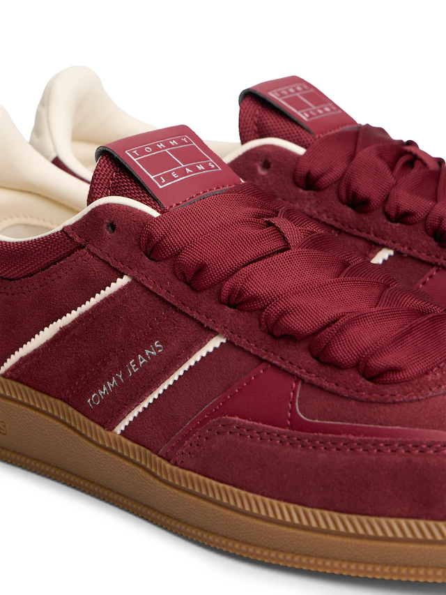 Tommy Jeans Plateausneaker »THE GREENWICH EDGE SUEDE« Freizeitschuh, Halbschuh, Schnürschuh mit gepolstertem Schaftrand