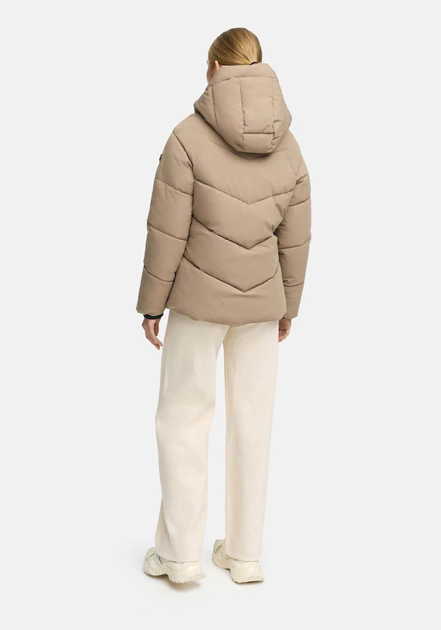 Marikoo Winterjacke »Kwamee« Schräg gesteppte Winterjacke mit fester Kapuze