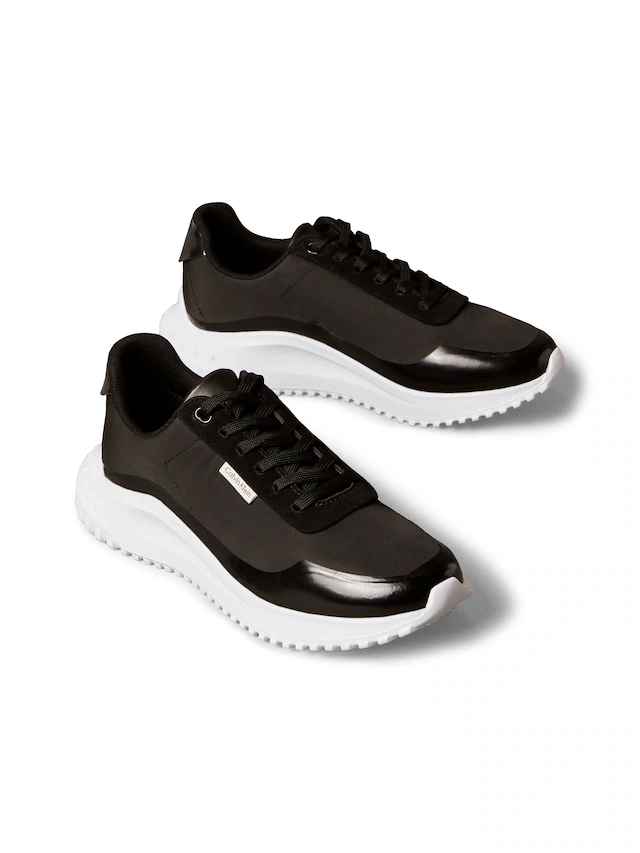 Calvin Klein Jeans Sneaker »EVA RUNNER LACE UP MAT MIX« Halbschuh, Freizeitschuh, Schnürschuh mit leichter Profilsohle