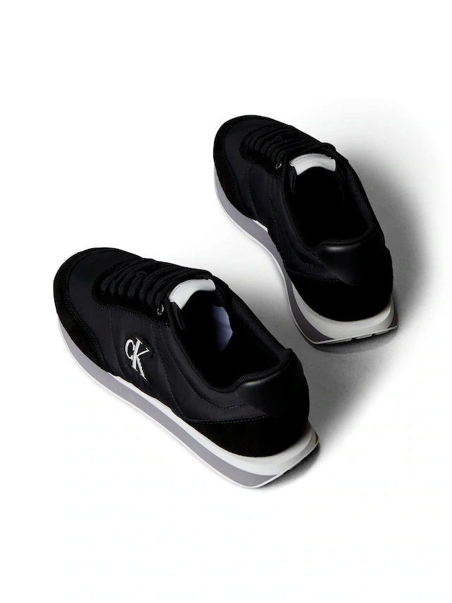 Calvin Klein Jeans Sneaker »RETRO RUNNER ESS MIX MAT« Freizeitschuh, Halbschuh, Schnürschuh mit Logo-Emblem