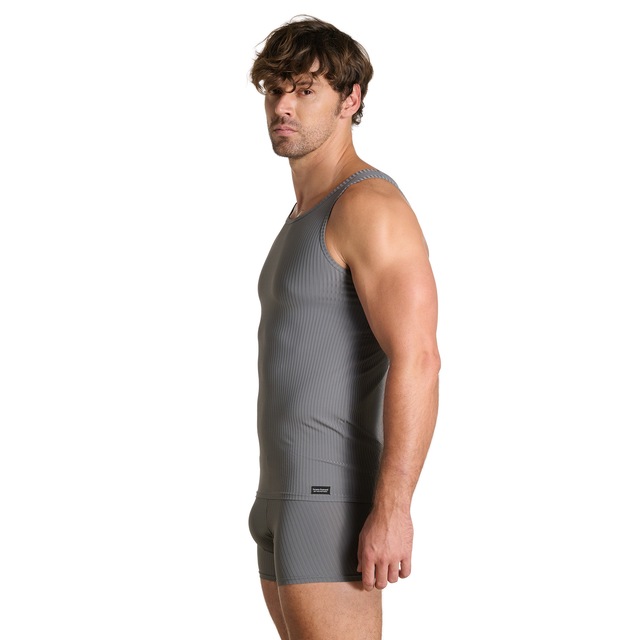 Bruno Banani T-Shirt »ANTISTRESS 2.0« Rundhals, hüftbedeckend, elastisch