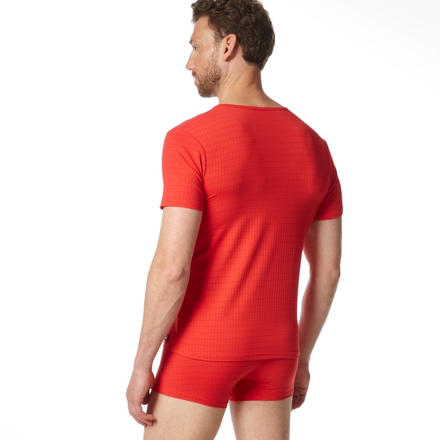 Bruno Banani Rundhalsshirt »CHECK LINE 2.0« hüftbedeckend, elastisch