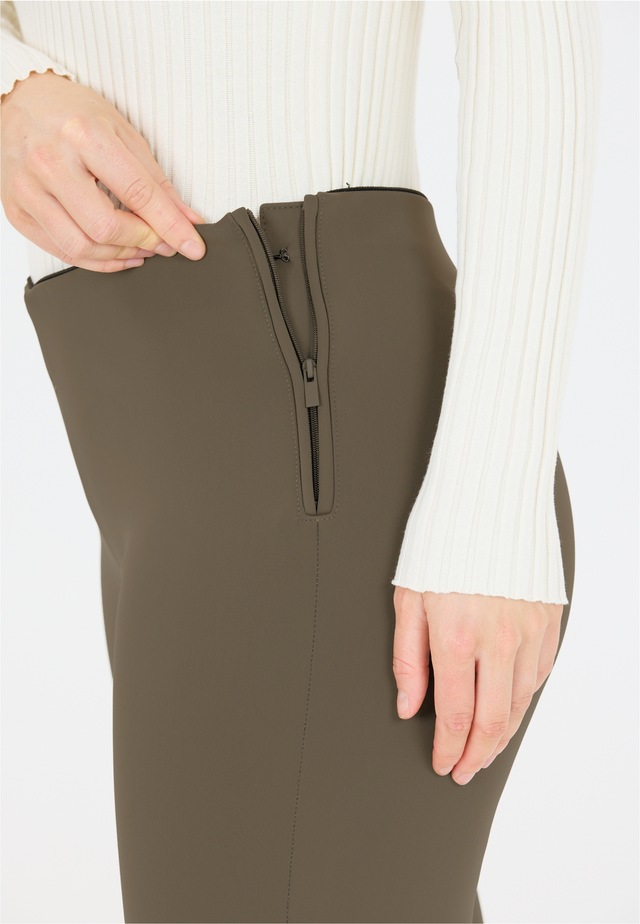 ATHLECIA Softshellhose »Vikki« mit DWR-Treatment