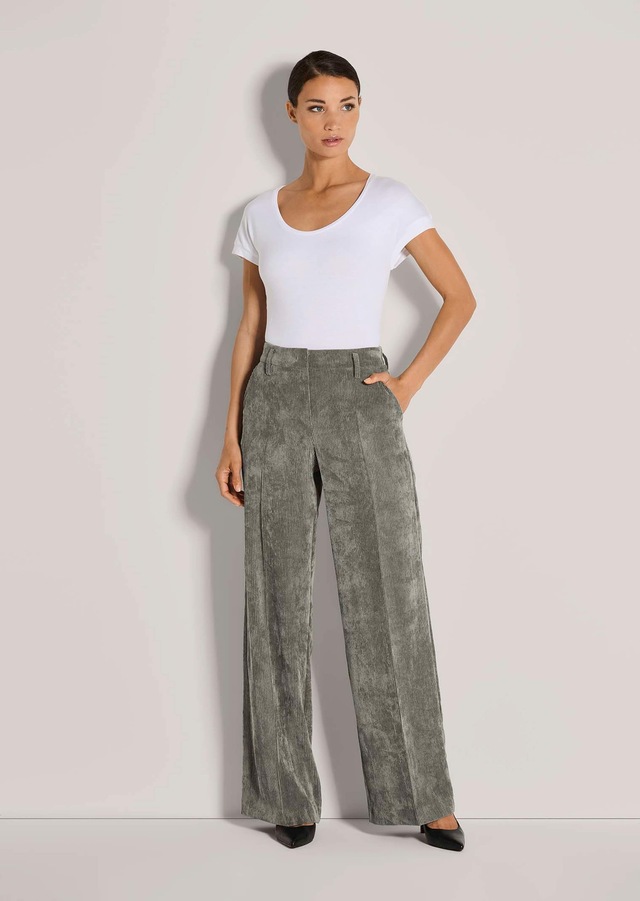 MADELEINE Cordhose »Cordhose Weite Cordhose mit Bügelfalten« Weite Cordhose mit Bügelfalte