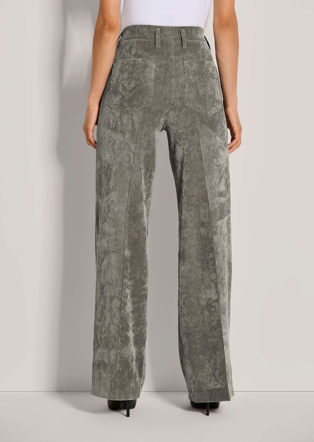MADELEINE Cordhose »Cordhose Weite Cordhose mit Bügelfalten« Weite Cordhose mit Bügelfalte