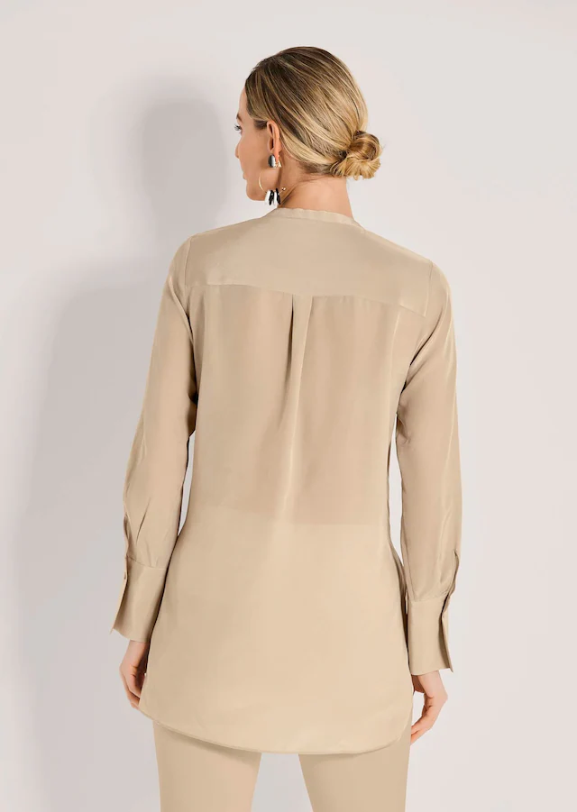 MADELEINE Hemdbluse »Seidenhemd Luxuriöse Bluse mit kragenlosem Design«
