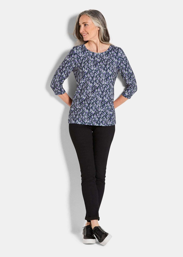 GOLDNER Print-Shirt »Halbarm Viskoseshirt im Allover-Design« U-Boot-Ausschnitt