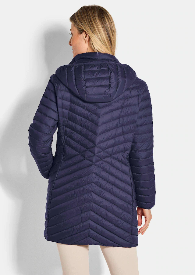 GOLDNER Winterjacke »Gefütterter langer Mantel mit Kapuze« mit femininer Steppung