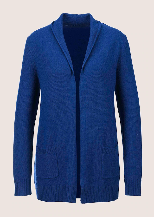MADELEINE Strickjacke »Strickjacke Verkürzte Schurwolljacke mit Stehkragen« verschlusslose Form