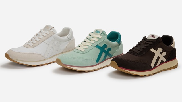 Fitflop Keilsneaker »RETRO-Q FF FABRIC/SUEDE SNEAKERS« Schnürschuh, Freizeitschuh, Halbschuh mit Kontrastbesatz