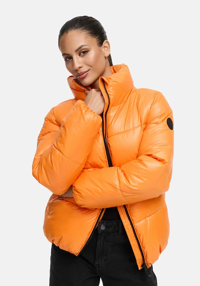 Marikoo Winterjacke »Hazalee« mit leicht gläzendem Obermaterial und hohem Kragen