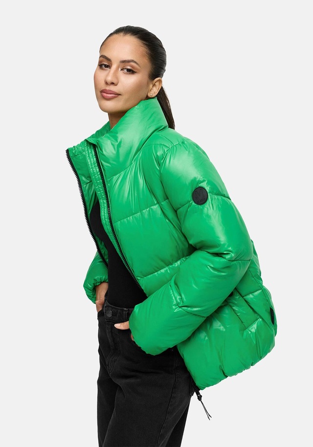 Marikoo Winterjacke »Hazalee« mit leicht gläzendem Obermaterial und hohem Kragen