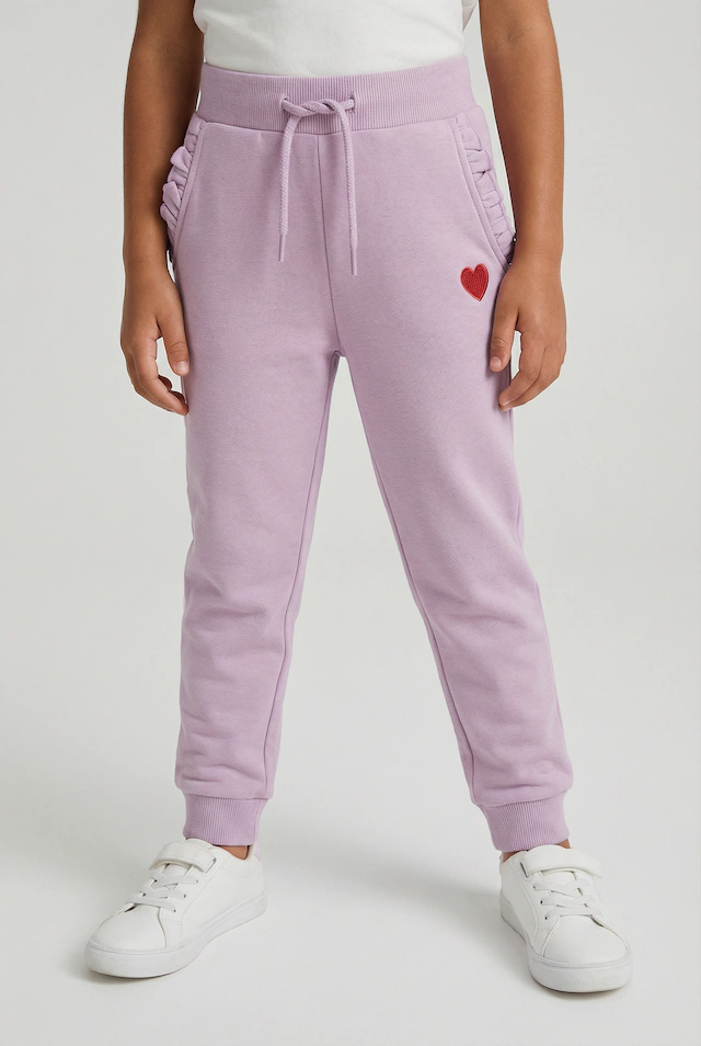 Name It Sweathose »NMFVIMA SWE PANT BRU NOOS« mit süßem Rüschendetail