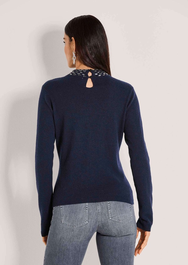 MADELEINE Longpullover »Strickpullover Eleganter Wollpullover mit Stehkragen« mit Dekosteinen