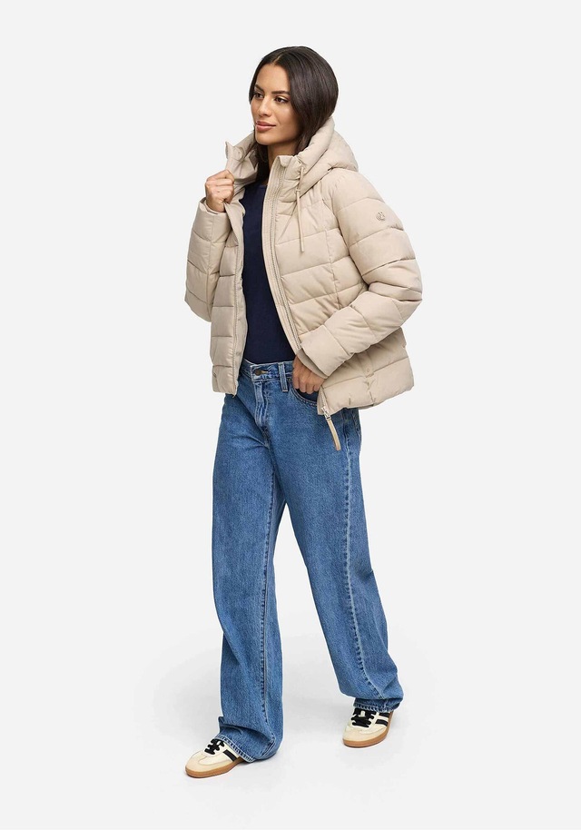Marikoo Winterjacke »Tayenaa« mit schmaler Steppung und extra hohem Kragen