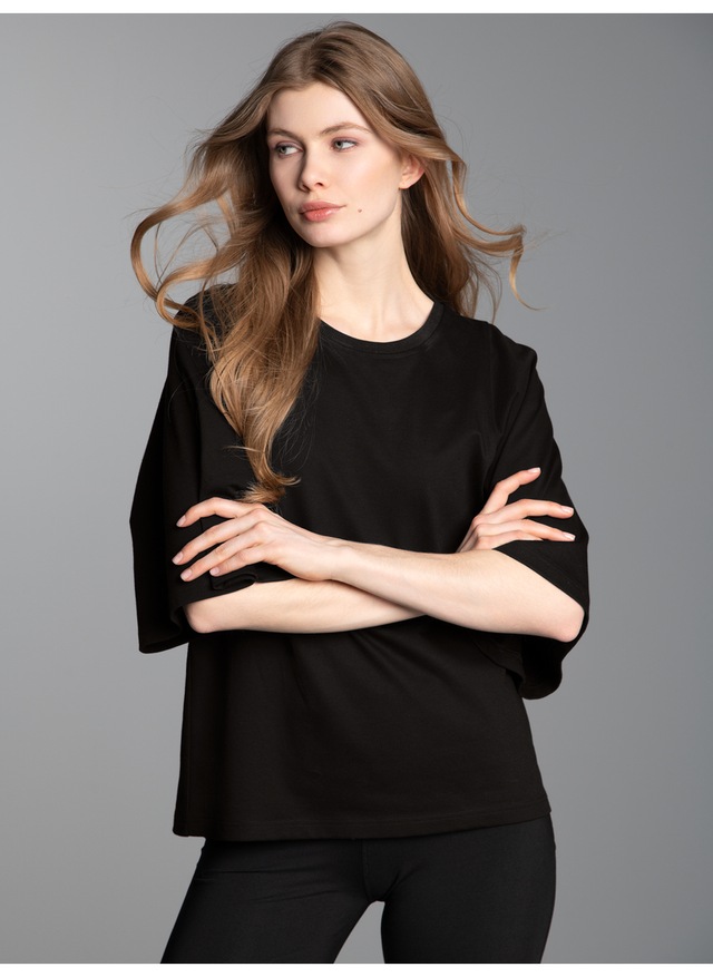 Trigema T-Shirt »TRIGEMA Oversized T-Shirt mit weiten Ärmeln« 1 Stk.