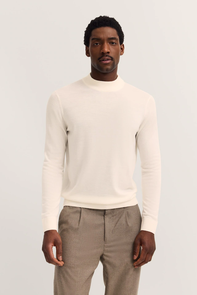 bugatti Rollkragenpullover »Regular Fit« aus Merino-Wolle-Seide-Mix