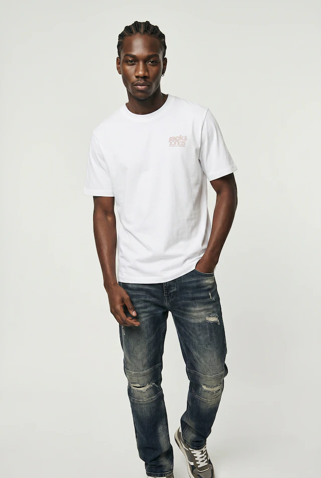 Jack & Jones T-Shirt »JCOCLUB BACK PHOTO TEE SS CREW NECK« mit Print