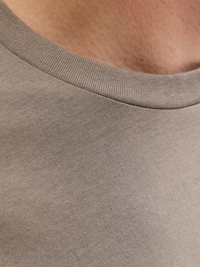 Jack & Jones T-Shirt »JPRBLAOSCAR SS TEE FST« mit Logo Schriftzug