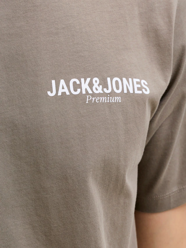 Jack & Jones T-Shirt »JPRBLAOSCAR SS TEE FST« mit Logo Schriftzug