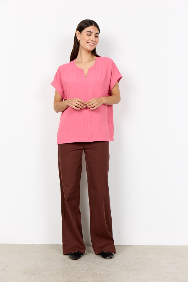 soyaconcept Shirtbluse »SC-CATH 1« normale Passform, mit V-Ausschnitt, aus pflegeleichter Kunstfaser