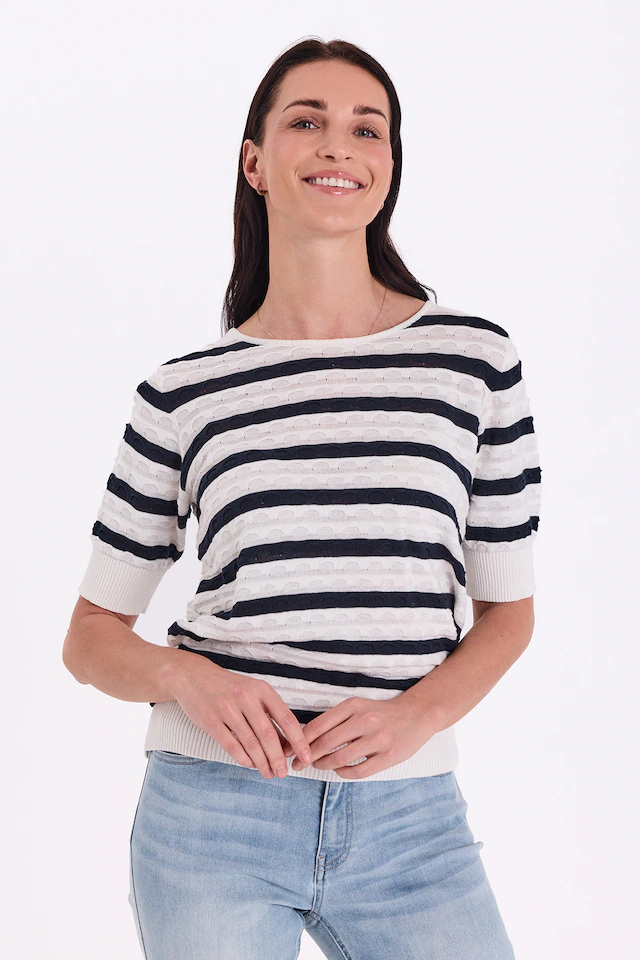 FREEQUENT Strickpullover »FQDODO-PULLOVER« bequeme Passform, gestreifte Optik