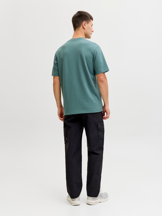 Jack & Jones Kurzarmshirt »JCOFUSION CHEST BRAND TEE SS CREW SN« Materialmix, regular fit